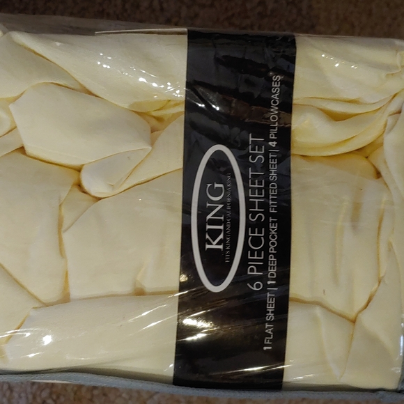 King size bamboo sheets NIB - Picture 3 of 3